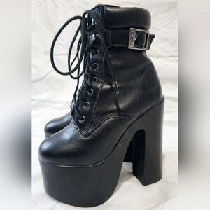 Rare ROC Dolls Kill Platform Boots